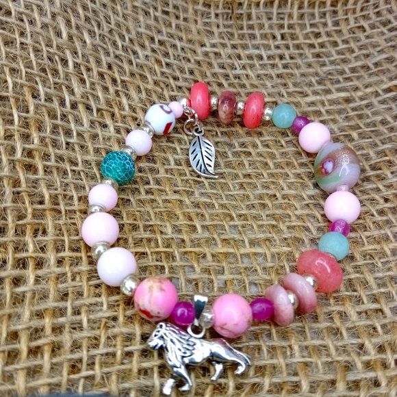 Semi precious Stone and glass bead bracelet - Picture 4 of 4
